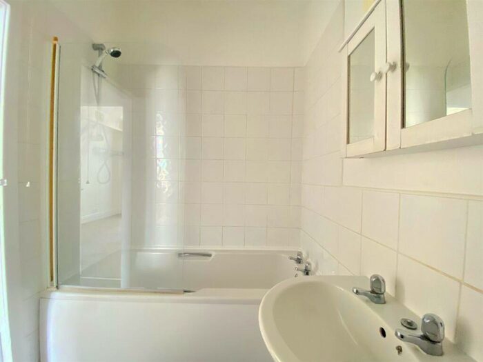 1 Bedroom Flat To Rent In Uttoxeter New Road, Derby, DE22