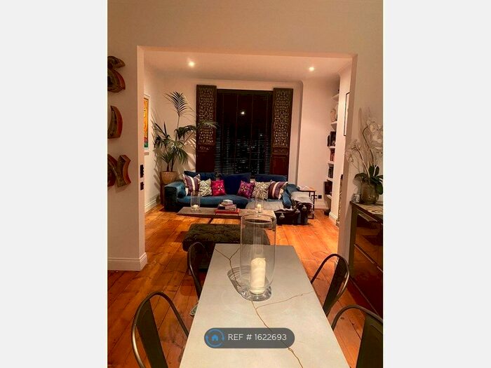 1 Bedroom Flat To Rent In Richmond Road, London, E8