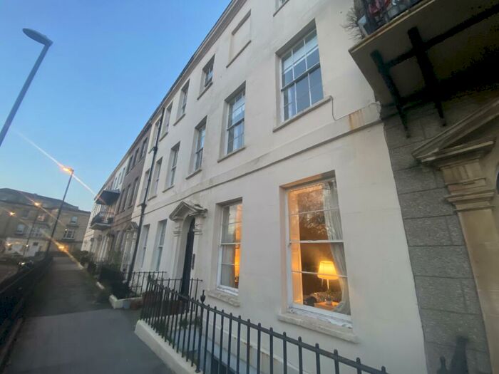 2 Bedroom Apartment To Rent In Richmond Terrace, Clifton, Bristol, BS8