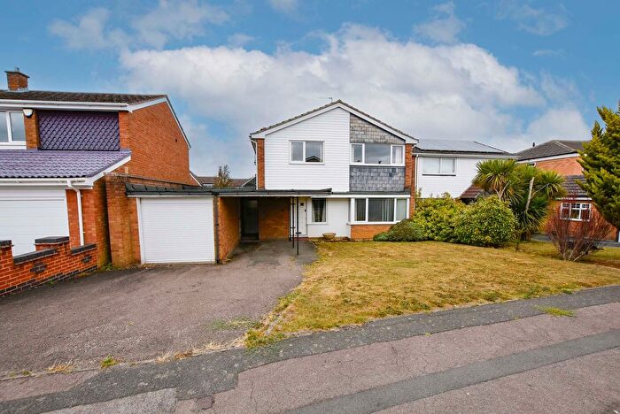 4 Bedroom Detached House For Sale In Eden Road, Oadby, Leicester, LE2