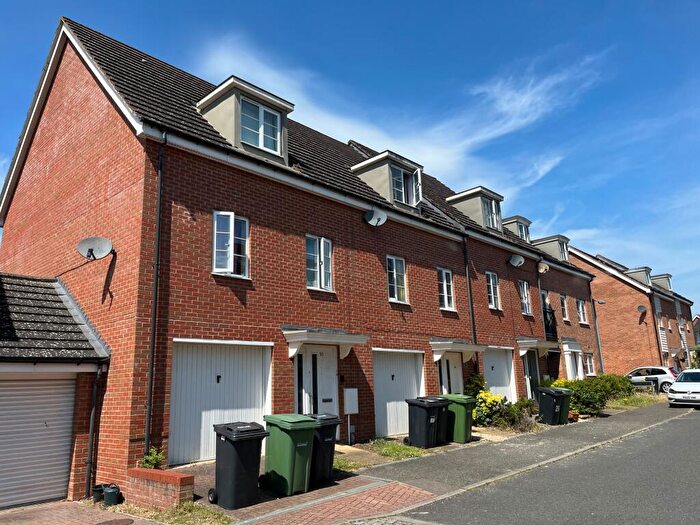 3 Bedroom End Of Terrace House For Sale In Magnolia Way, Costessey, Norwich, NR8