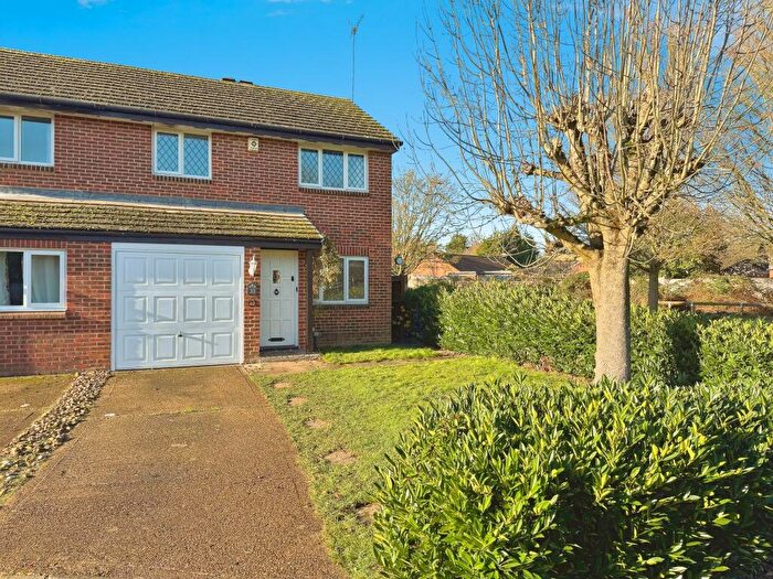 3 Bedroom Semi Detached House To Rent In Markby Way, Lower Earley, Reading, RG6