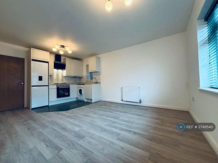 1 Bedroom Flat To Rent In Walsall Road, Sutton Coldfield, B74