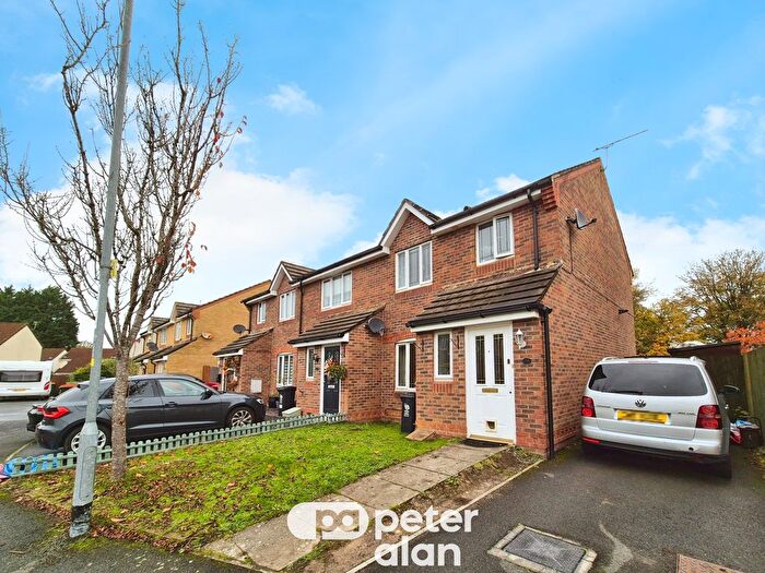 3 Bedroom Property To Rent In Orangery Walk, Newport, NP10