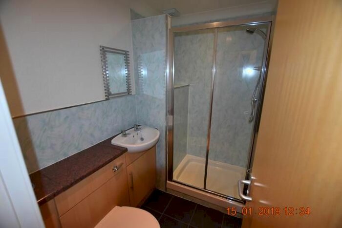 1 Bedroom Flat To Rent In South Inch Place, Perth, PH2
