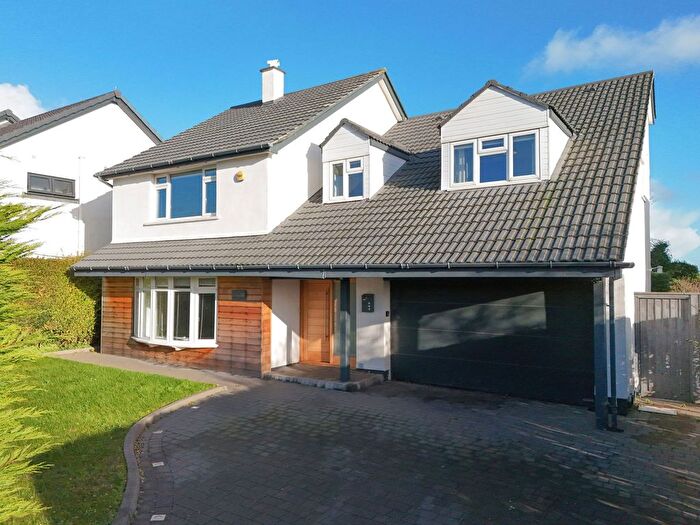 5 Bedroom Detached House For Sale In Hookhills Road, Paignton, TQ4