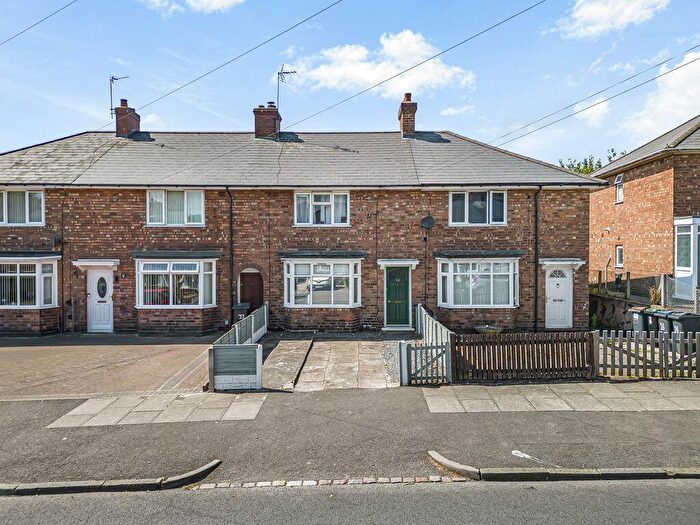 3 Bedroom Terraced House For Sale In Elswick Road, Kingstanding, Birmingham, B44