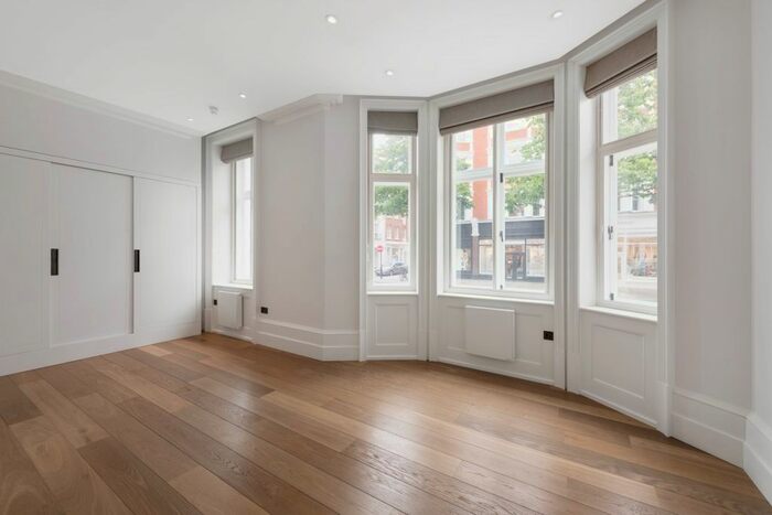 Studio To Rent In Cadogan Gardens, London, SW3