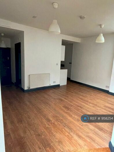 1 Bedroom Flat To Rent In Church Road, Redfield, Bristol, BS5