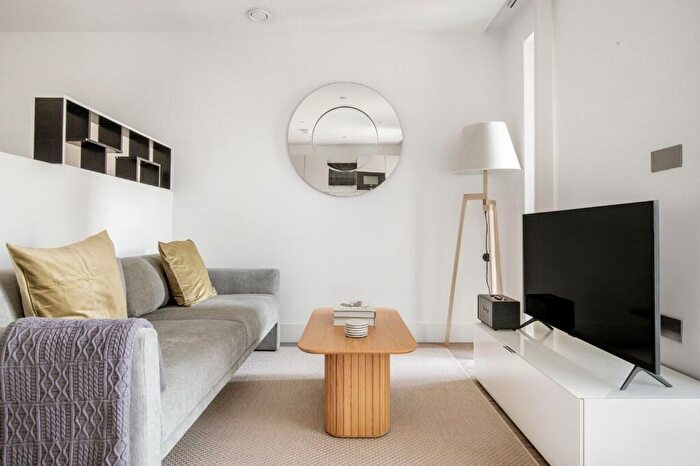 1 Bedroom Apartment To Rent In New Drum Street, London, E1