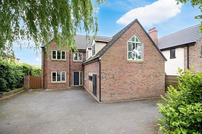 5 Bedroom Detached House For Sale In Denaby Lane, Old Denaby, Doncaster, DN12