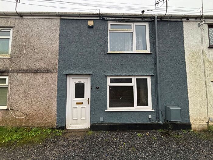 3 Bedroom Terraced House For Sale In Mill Row, Pontardawe, Swansea, SA8
