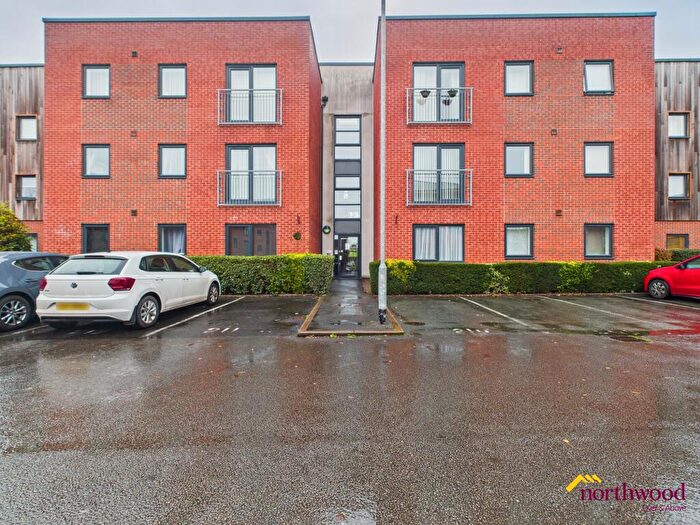 2 Bedroom Flat To Rent In Hartley Court, Etruria, Stoke-on-Trent, ST4