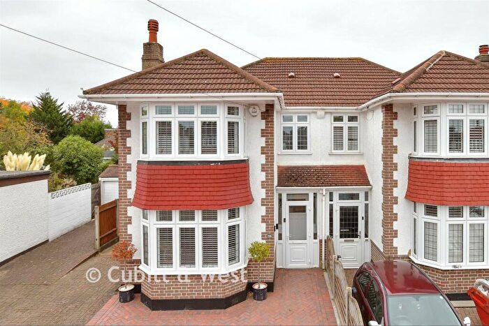 3 Bedroom Semi-Detached House For Sale In Tower View, Croydon, Surrey, CR0