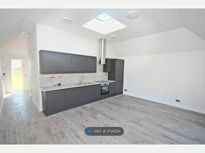 1 Bedroom Bungalow To Rent In Hinksley Road, Flitwick, Bedford, MK45