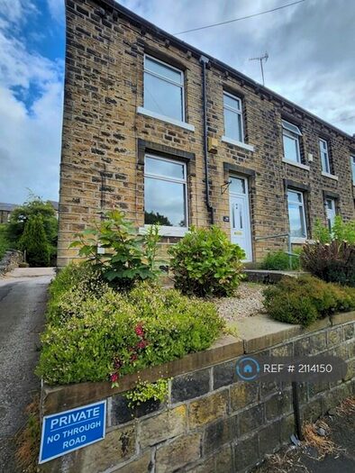 3 Bedroom End Of Terrace House To Rent In Manchester Road, Huddersfield, HD4