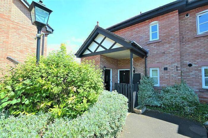 2 Bedroom Flat To Rent In Cranford Square, Knutsford, WA16