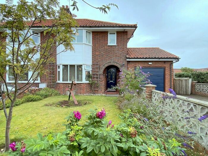 3 Bedroom Semi-Detached House For Sale In Mill Lane, Wrentham, Beccles, NR34