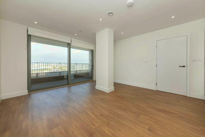 1 Bedroom Flat To Rent In Union Way, North Acton, NW10