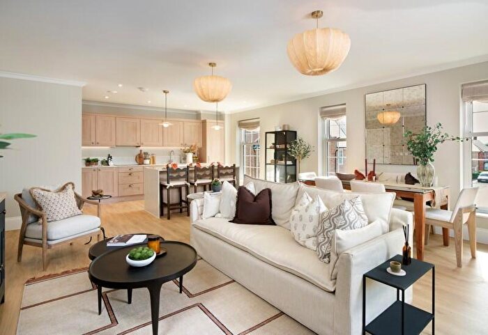 2 Bedroom Apartment For Sale In Lorimer Avenue, Alfold Road, Cranleigh, GU6