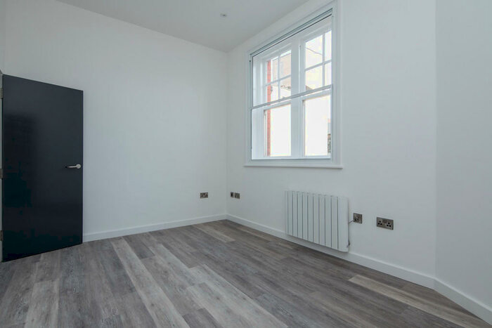 2 Bedroom Apartment To Rent In Chapel Bar, Nottingham, NG1