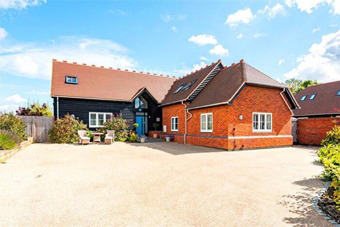 3 Bedroom Detached House For Sale In The Lane, Tebworth, Leighton Buzzard, Bedfordshire, LU7