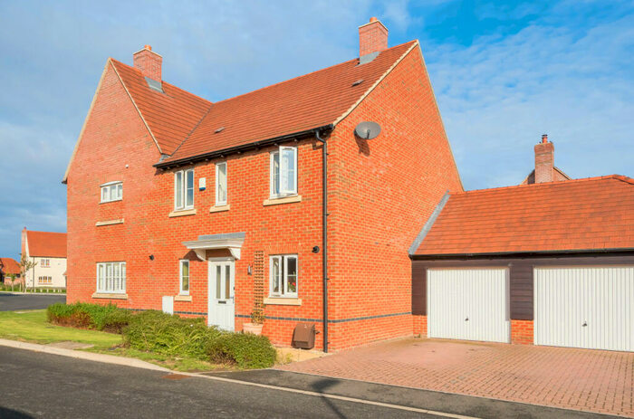 3 Bedroom Semi-Detached House To Rent In Ridgeway Close, East Hendred, OX12