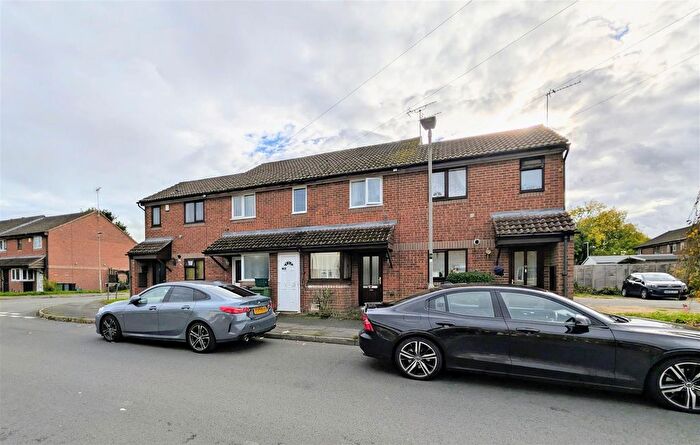 1 Bedroom Flat For Sale In Overbrook Road, Hardwicke, Gloucester, GL2