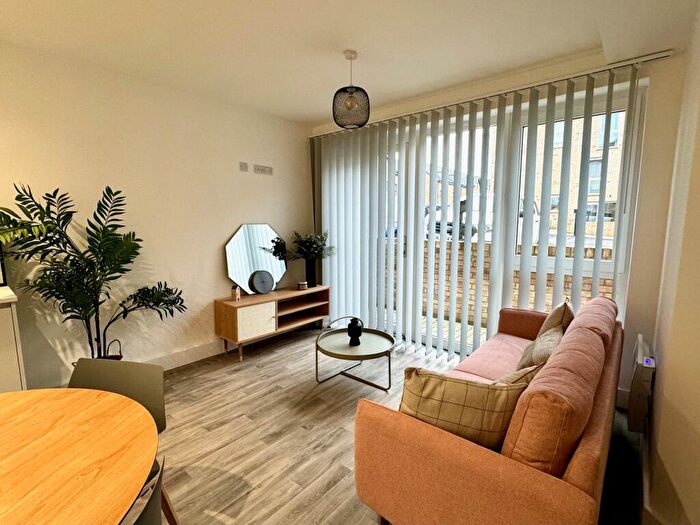 3 Bedroom Town House To Rent In Lescar Road, Waverley, Rotherham, S60