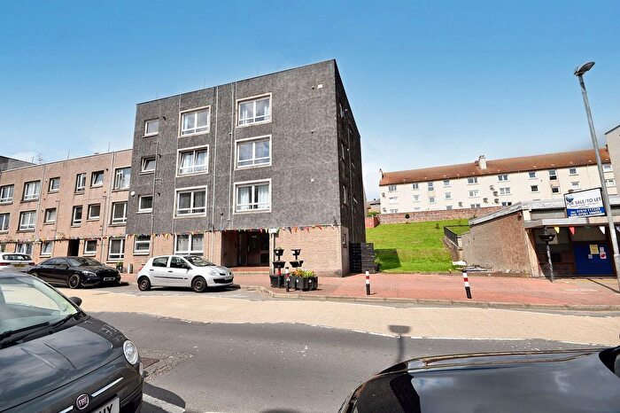 2 Bedroom Flat For Sale In High Street, Kinghorn, KY3