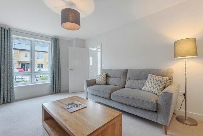 3 Bedroom Terraced House To Rent In Fairways, Lansdown, Bath, BA1