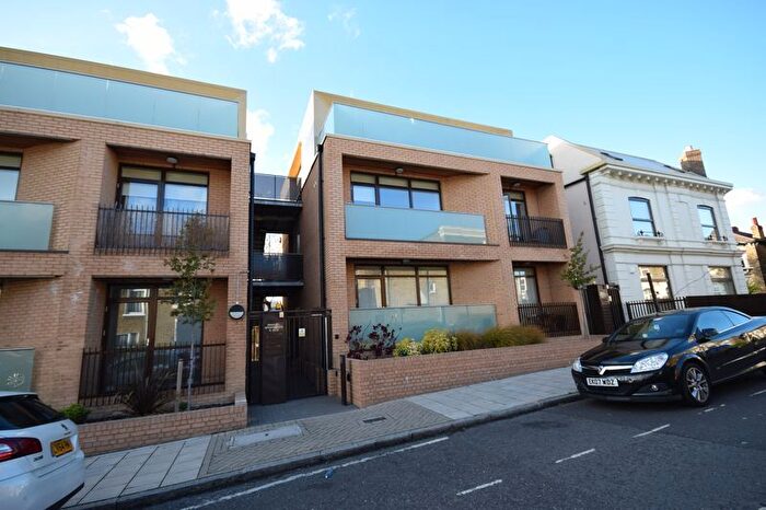 1 Bedroom Property To Rent In Randall Apartments, Hither Green Lane, SE13