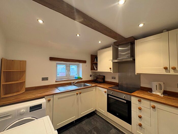 1 Bedroom Flat To Rent In Victoria Road, Southampton, SO19