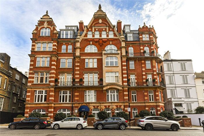 1 Bedroom Flat For Sale In Allen House, Allen Street, London, W8