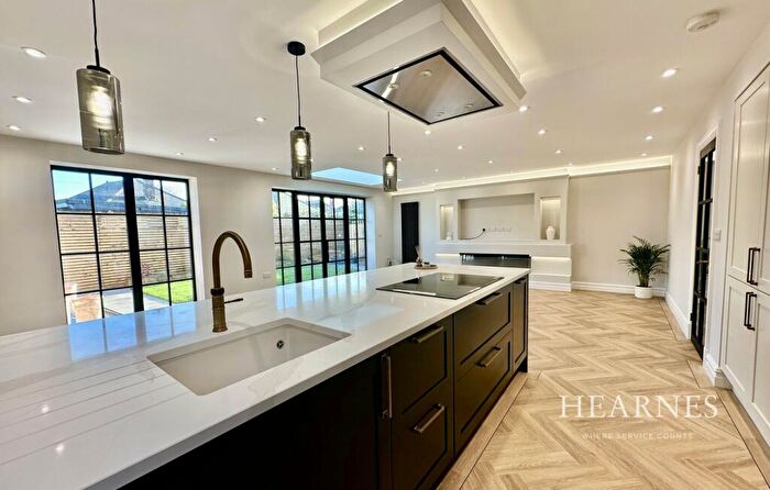 4 Bedroom Detached House For Sale In Pauntley Road, Mudeford, Christchurch, BH23