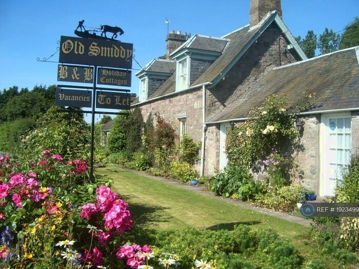 Studio To Rent In Kinclaven By Stanley, Perth, PH1