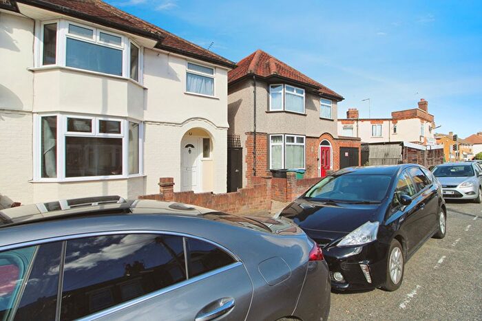 4 Bedroom Semi-Detached House To Rent In Euston Avenue, Watford, WD18