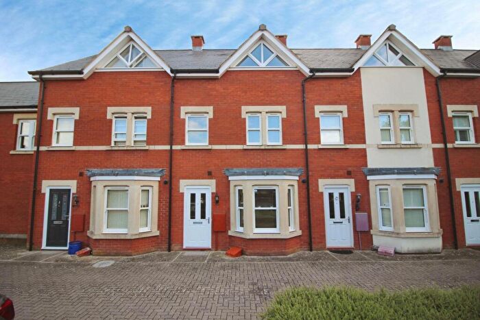 4 Bedroom Terraced House To Rent In The Marlestones, Swindon, SN1