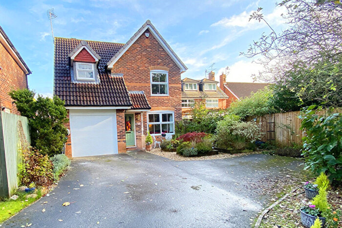 3 Bedroom Detached House For Sale In Appleby Gate, Knaresborough, HG5
