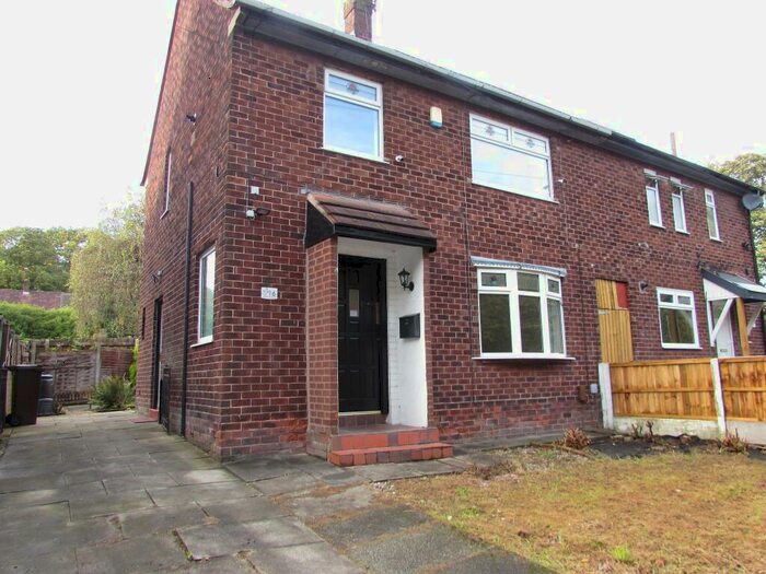 3 Bedroom Semi-Detached House To Rent In Heybrook Road, Manchester, M23