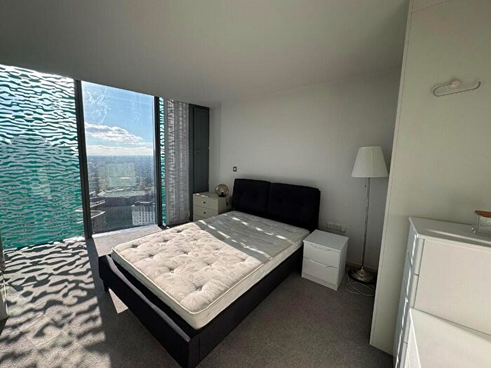 2 Bedroom Apartment To Rent In Holloway Circus Queensway, Birmingham, B1