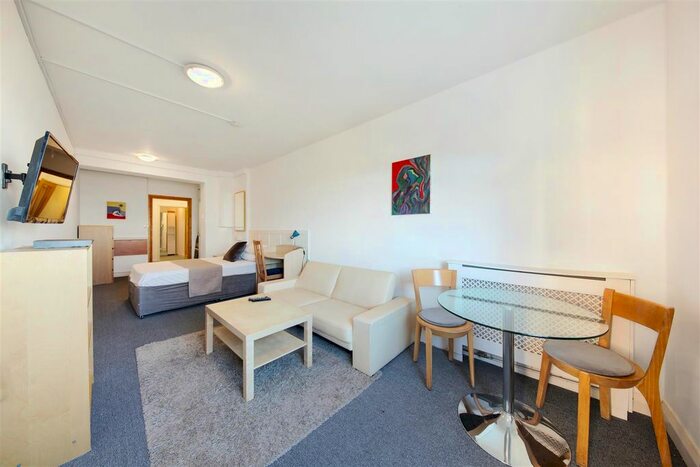 1 Bedroom Flat To Rent In High Street, Harrow-On-The-Hill, Harrow, HA1