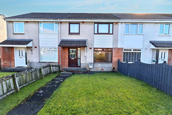 3 Bedroom Terraced House For Sale In Traquair Avenue, Paisley, Renfrewshire, PA2