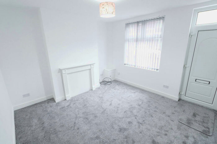 3 Bedroom Terraced House To Rent In Willington Street, Nuneaton, CV11