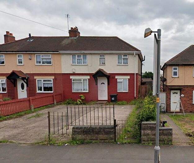 3 Bedroom House To Rent In Wallows Road, Brierley Hill, DY5