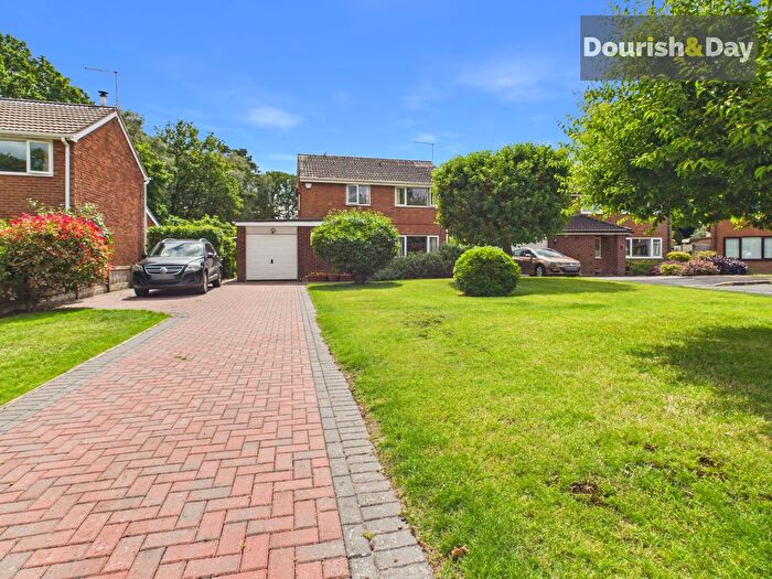 3 Bedroom Detached House For Sale In Woodlands Grove, Higher Heath, SY13