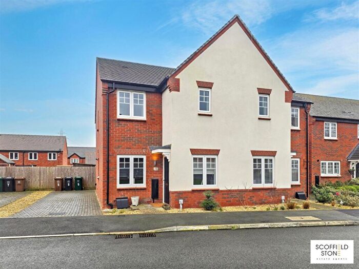 3 Bedroom Semi Detached House For Sale In Astley Garden, Hilton, Derby, DE65