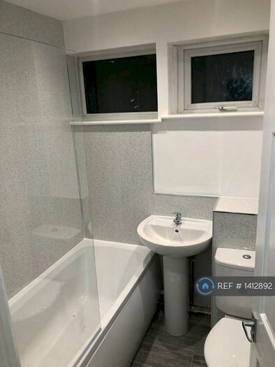 3 Bedroom End Of Terrace House To Rent In Radmore Road, Liverpool, L14