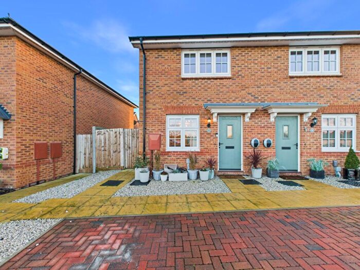 2 Bedroom Semi Detached House For Sale In Orpington Road, Royston, SG8