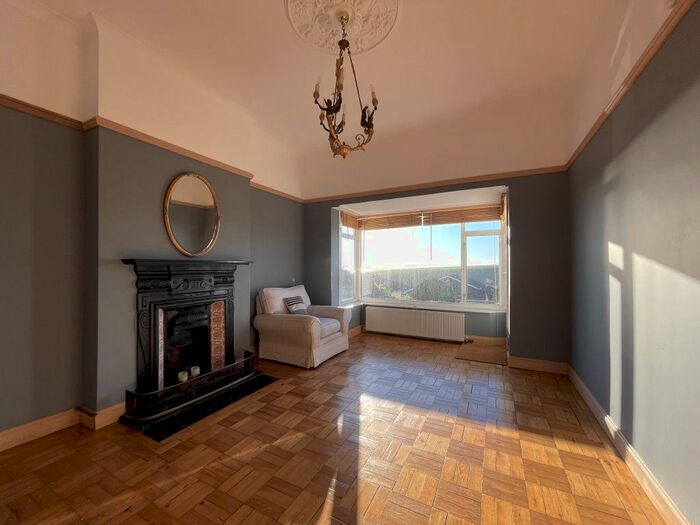 Studio To Rent In Longhill Road, Ovingdean, Brighton BN2